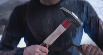 [ɫѩ].Doed.Snoe.2009.NORWEGIAN.DVDRip.XviD-DnB[(103835)17-48-34].JPG