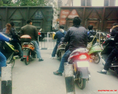 img006.jpg
